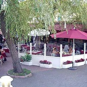 2* Hotel La Renaissance